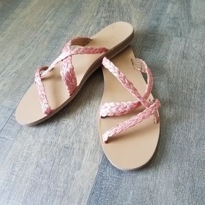 Woman's Summer flats
